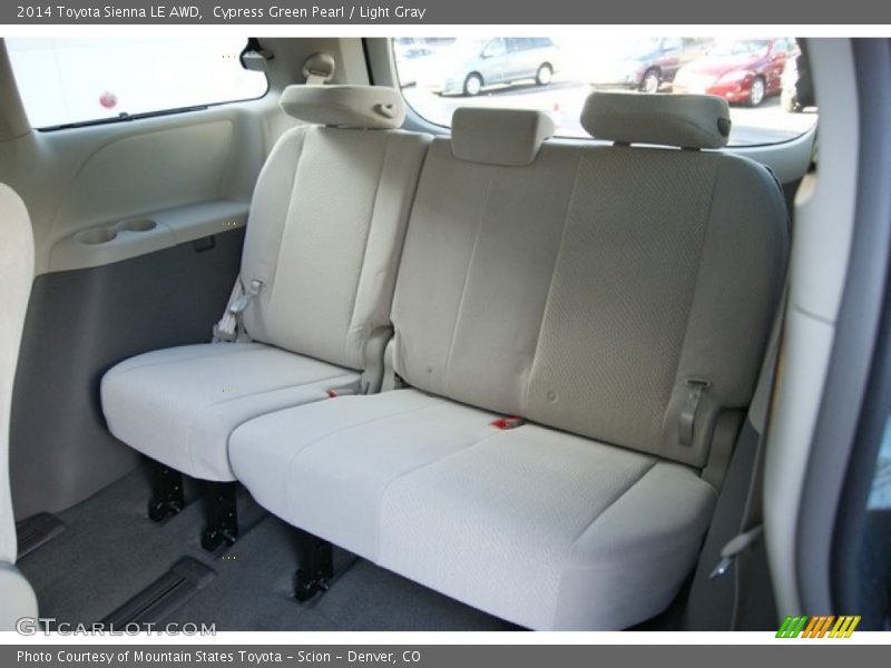 Cypress Green Pearl / Light Gray 2014 Toyota Sienna LE AWD