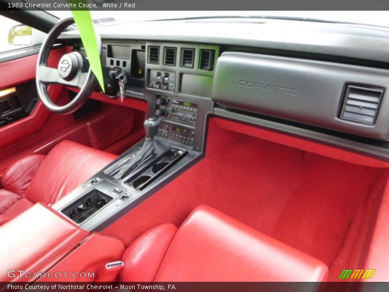 Dashboard of 1989 Corvette Coupe