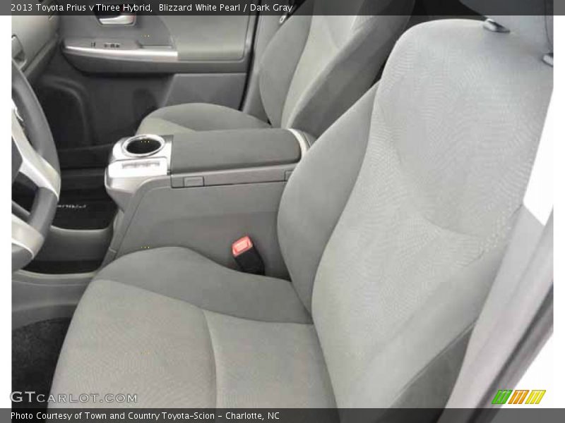 Blizzard White Pearl / Dark Gray 2013 Toyota Prius v Three Hybrid
