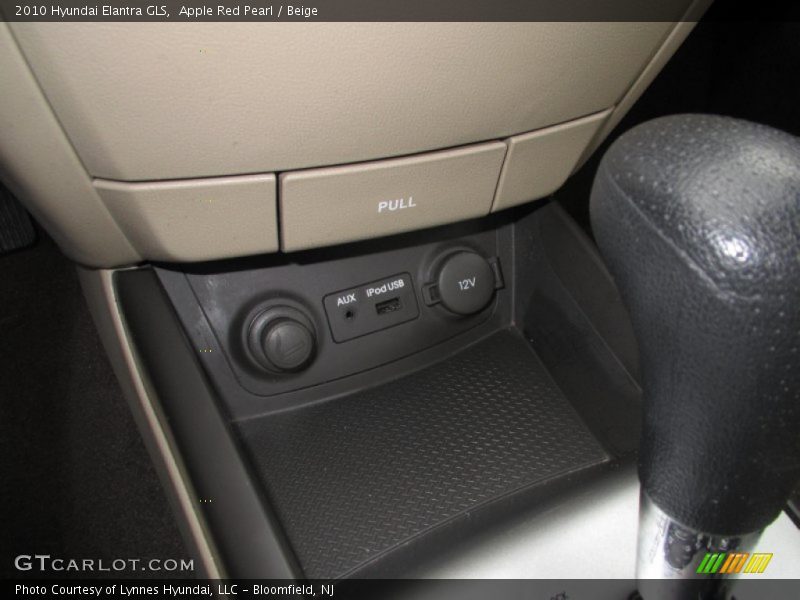 Apple Red Pearl / Beige 2010 Hyundai Elantra GLS