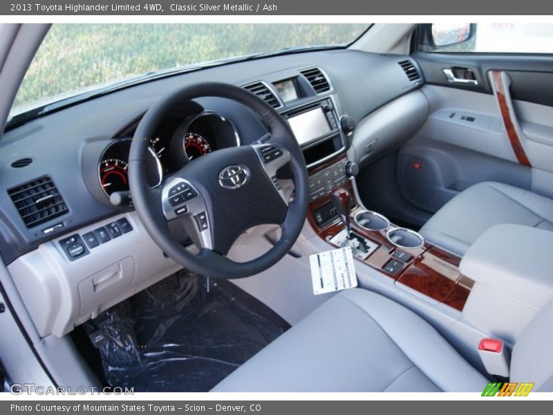 Classic Silver Metallic / Ash 2013 Toyota Highlander Limited 4WD