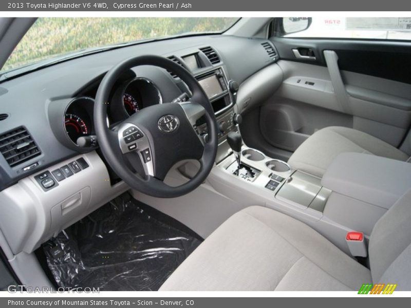 Cypress Green Pearl / Ash 2013 Toyota Highlander V6 4WD