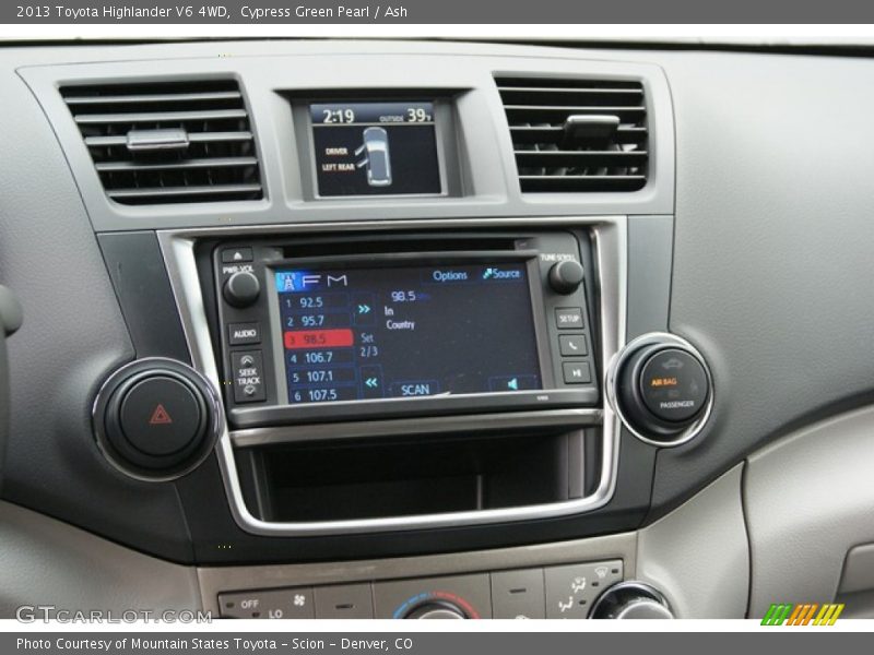 Cypress Green Pearl / Ash 2013 Toyota Highlander V6 4WD