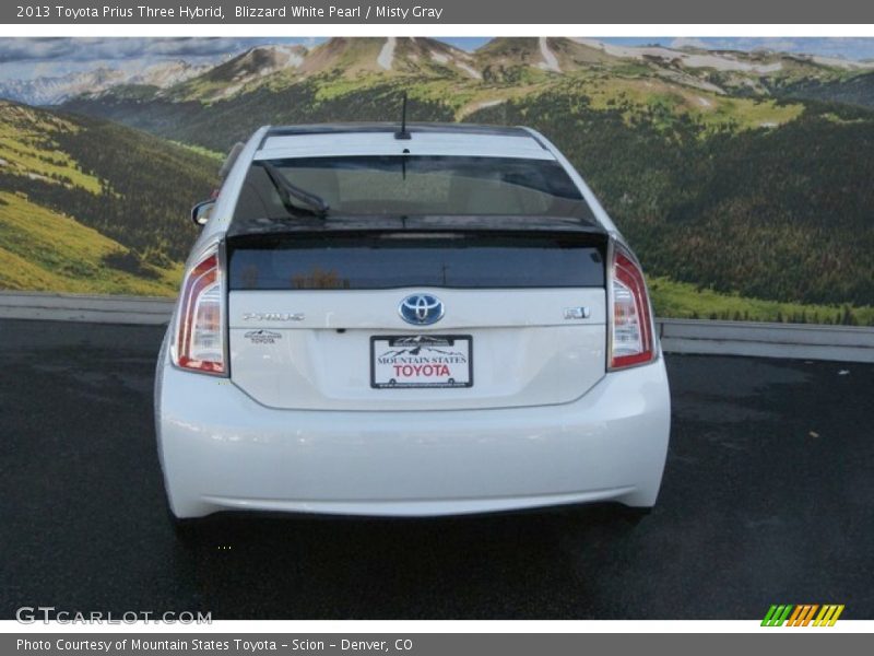 Blizzard White Pearl / Misty Gray 2013 Toyota Prius Three Hybrid