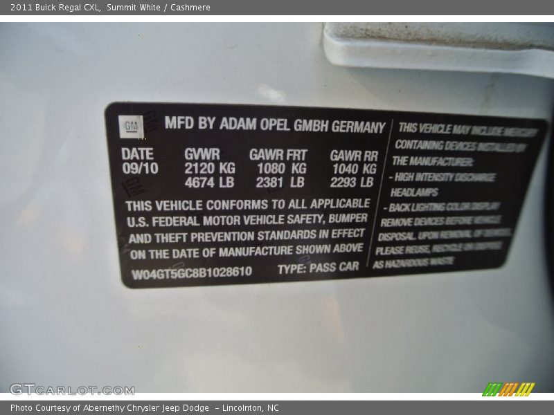 Summit White / Cashmere 2011 Buick Regal CXL