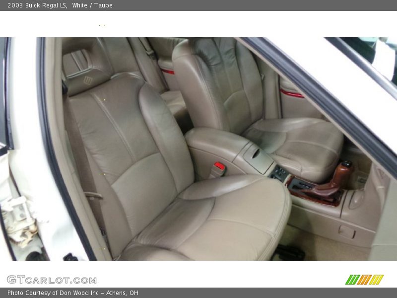 White / Taupe 2003 Buick Regal LS