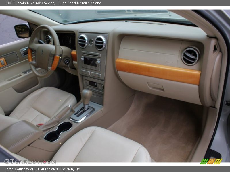 Dune Pearl Metallic / Sand 2007 Lincoln MKZ AWD Sedan