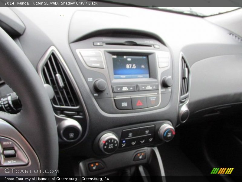 Shadow Gray / Black 2014 Hyundai Tucson SE AWD