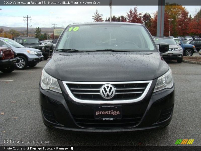 Nocturne Black Metallic / Aero Gray 2010 Volkswagen Routan SE