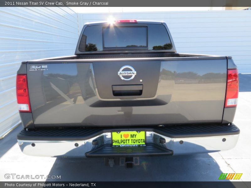 Smoke Gray / Charcoal 2011 Nissan Titan SV Crew Cab