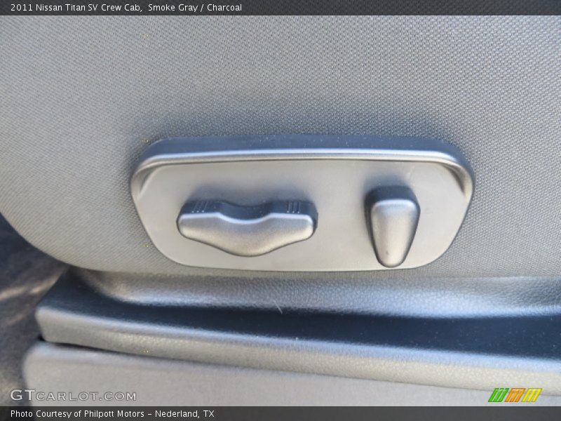 Smoke Gray / Charcoal 2011 Nissan Titan SV Crew Cab