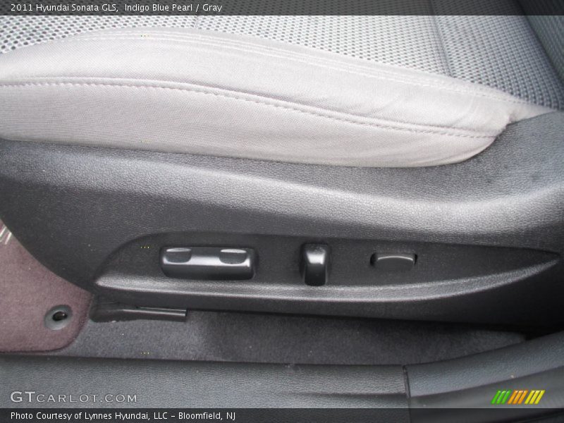 Indigo Blue Pearl / Gray 2011 Hyundai Sonata GLS