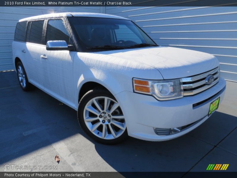 White Platinum Tri-Coat Metallic / Charcoal Black 2010 Ford Flex Limited