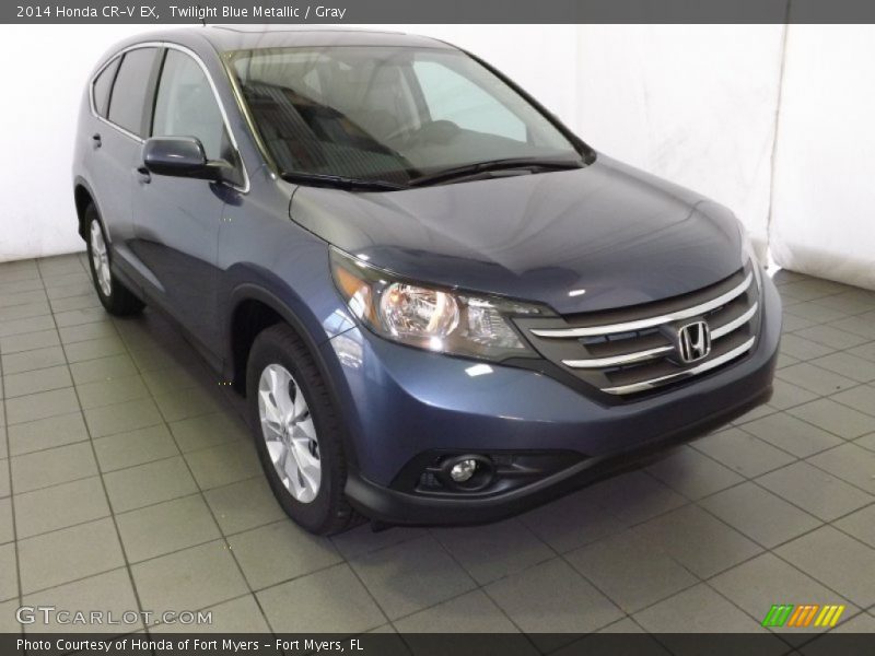 Front 3/4 View of 2014 CR-V EX