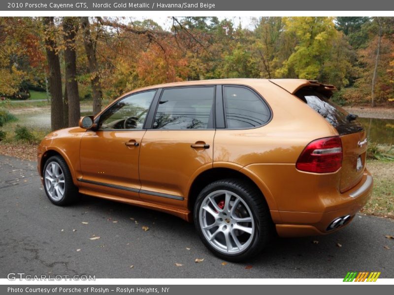 Nordic Gold Metallic / Havanna/Sand Beige 2010 Porsche Cayenne GTS