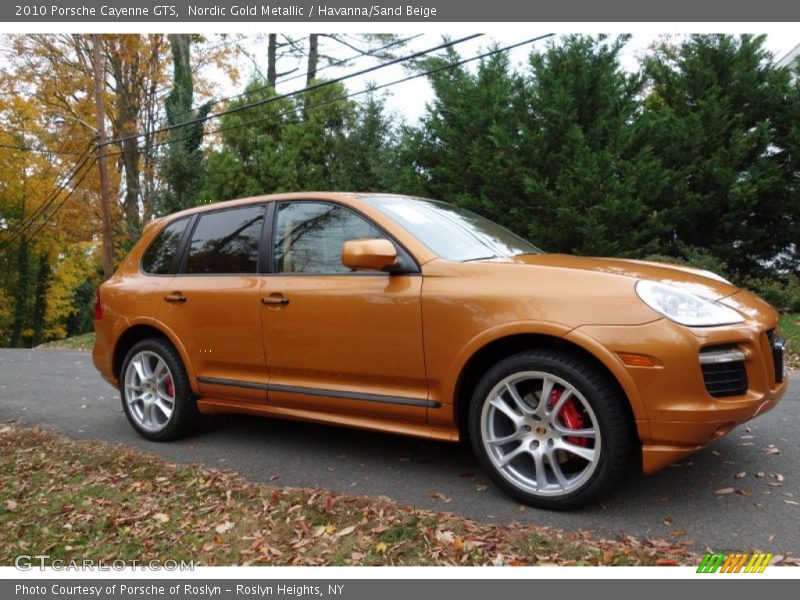 Nordic Gold Metallic / Havanna/Sand Beige 2010 Porsche Cayenne GTS