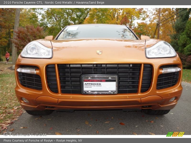 Nordic Gold Metallic / Havanna/Sand Beige 2010 Porsche Cayenne GTS
