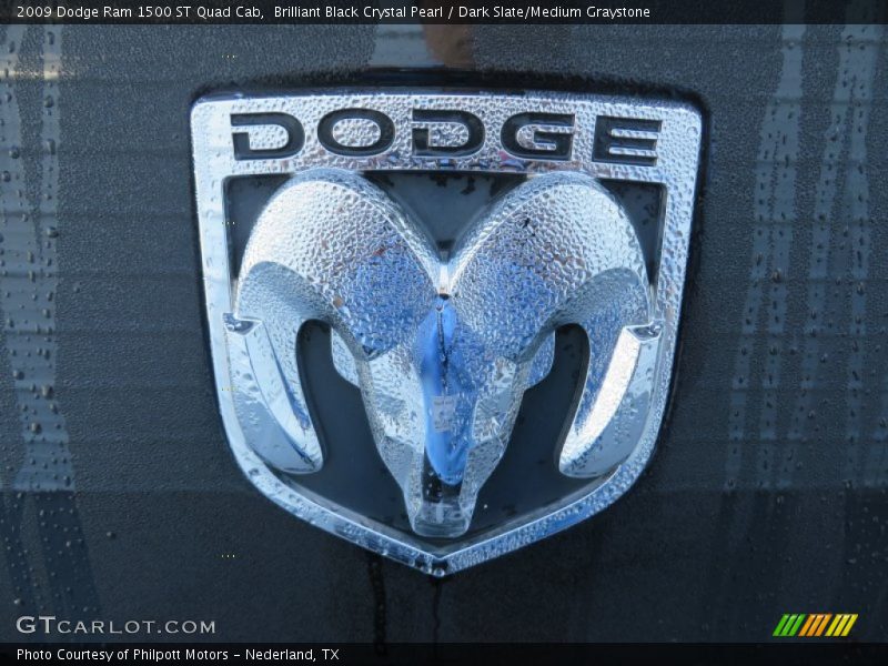 Brilliant Black Crystal Pearl / Dark Slate/Medium Graystone 2009 Dodge Ram 1500 ST Quad Cab