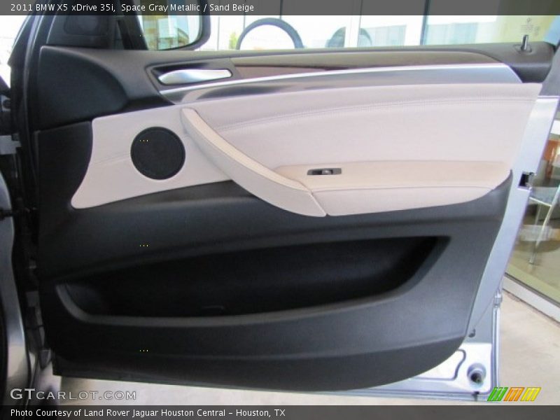 Space Gray Metallic / Sand Beige 2011 BMW X5 xDrive 35i