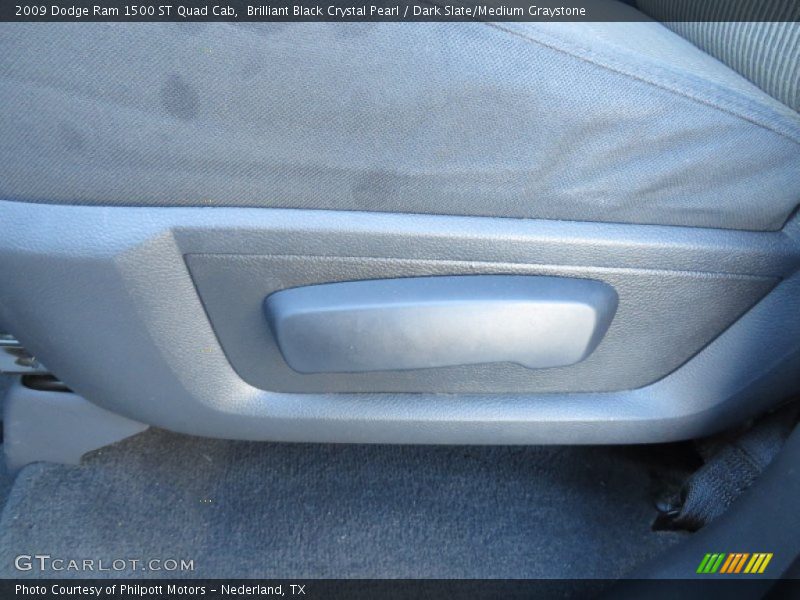 Brilliant Black Crystal Pearl / Dark Slate/Medium Graystone 2009 Dodge Ram 1500 ST Quad Cab