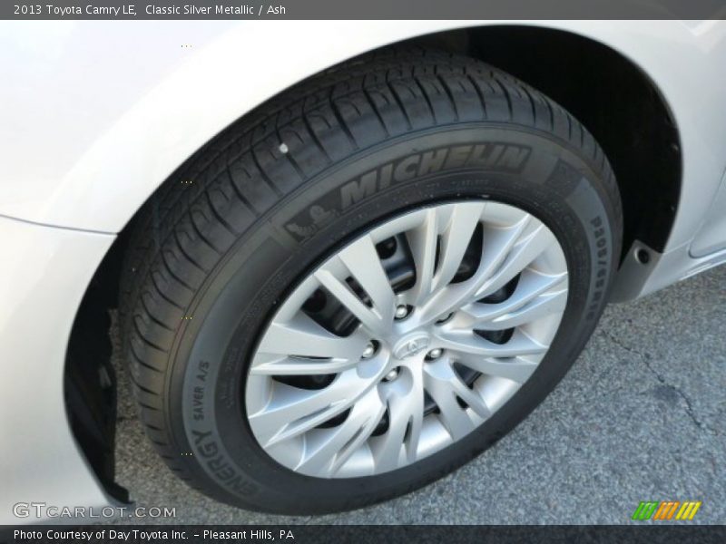 Classic Silver Metallic / Ash 2013 Toyota Camry LE