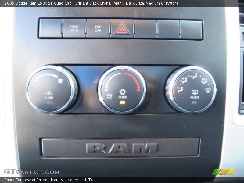 Brilliant Black Crystal Pearl / Dark Slate/Medium Graystone 2009 Dodge Ram 1500 ST Quad Cab