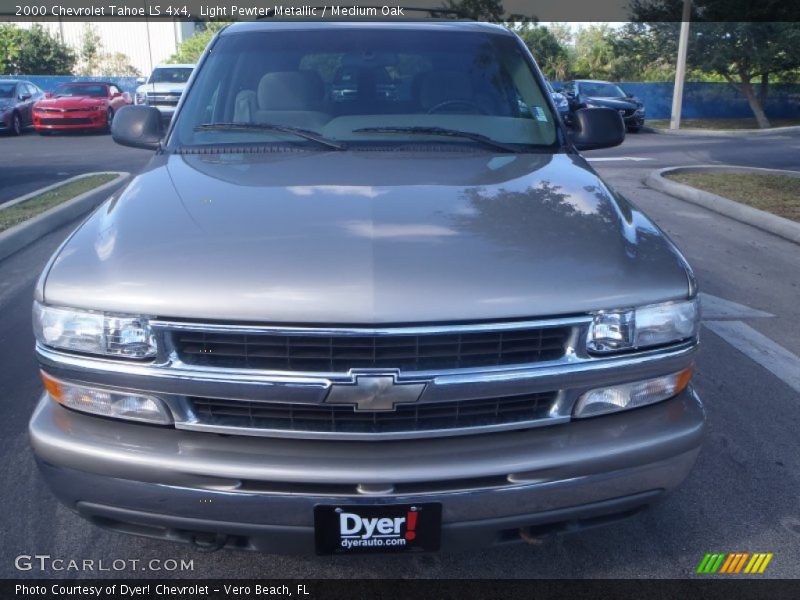 Light Pewter Metallic / Medium Oak 2000 Chevrolet Tahoe LS 4x4