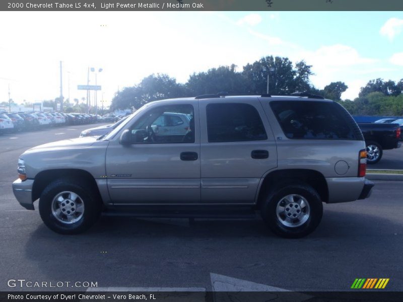 Light Pewter Metallic / Medium Oak 2000 Chevrolet Tahoe LS 4x4