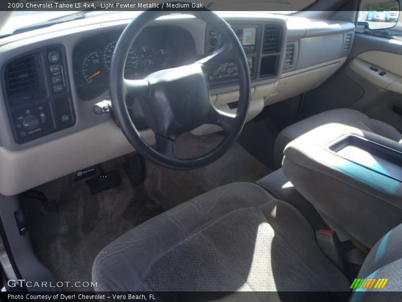 Light Pewter Metallic / Medium Oak 2000 Chevrolet Tahoe LS 4x4