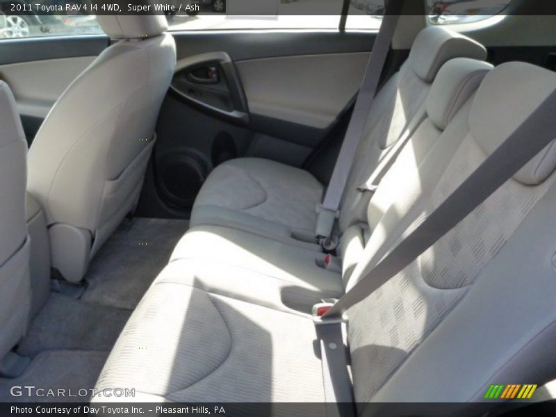 Super White / Ash 2011 Toyota RAV4 I4 4WD