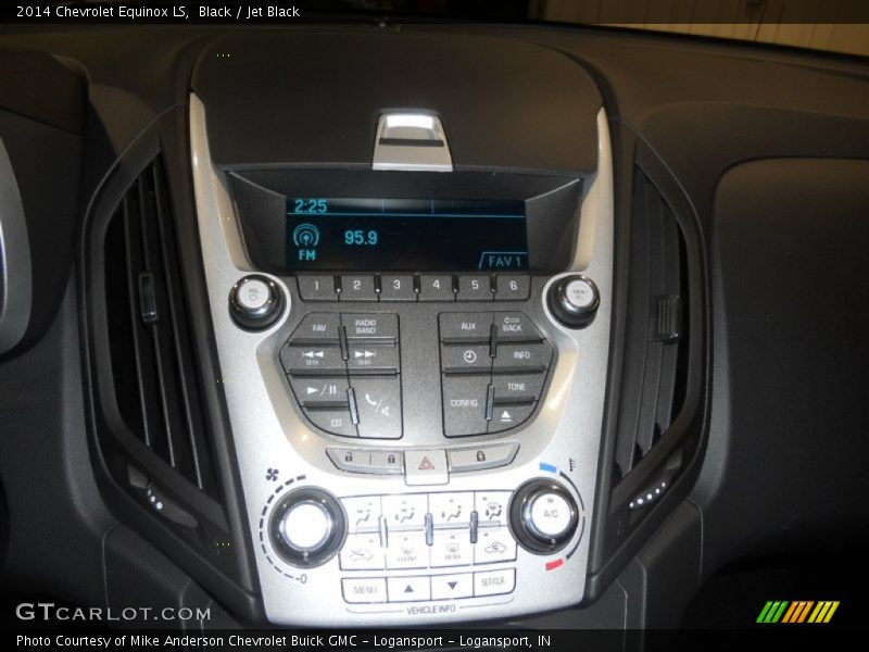 Black / Jet Black 2014 Chevrolet Equinox LS