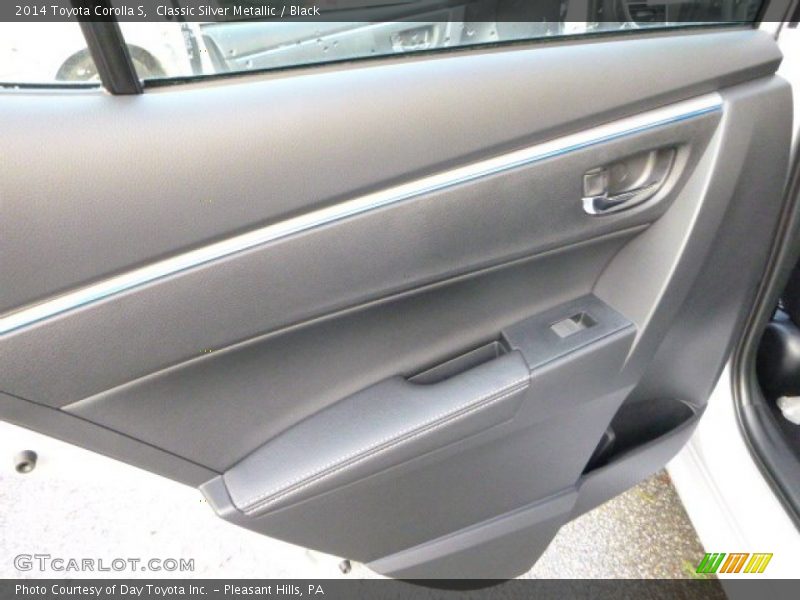 Classic Silver Metallic / Black 2014 Toyota Corolla S