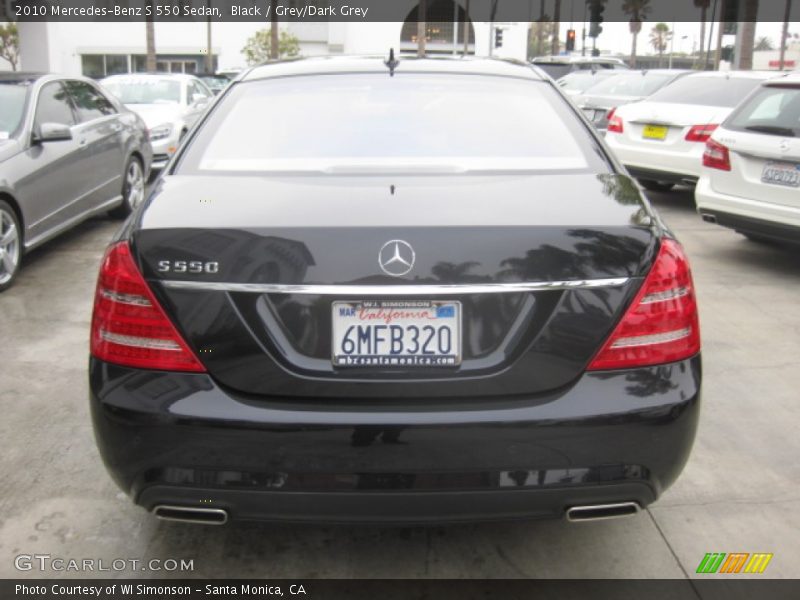 Black / Grey/Dark Grey 2010 Mercedes-Benz S 550 Sedan