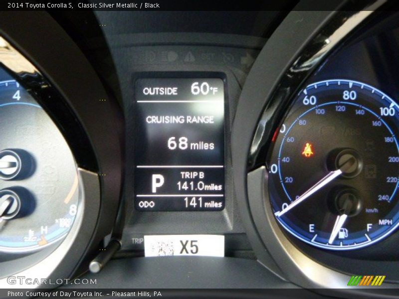Classic Silver Metallic / Black 2014 Toyota Corolla S