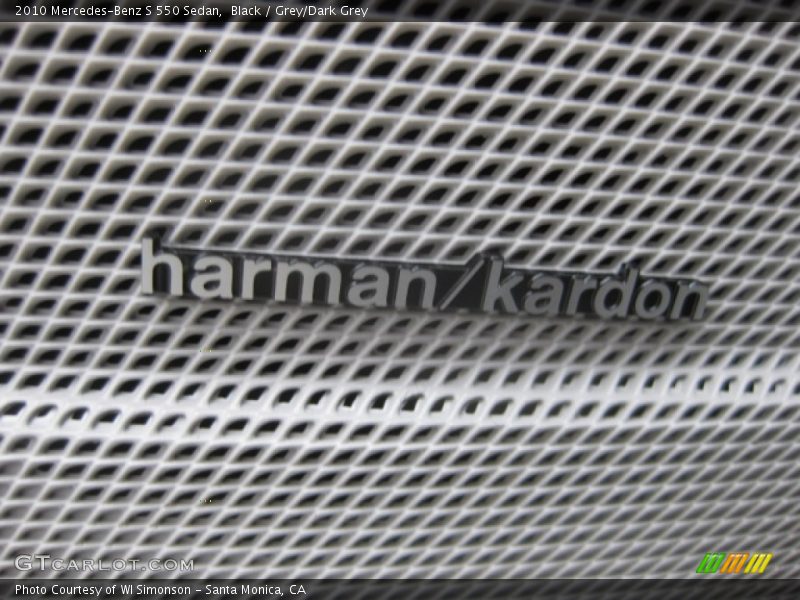 Black / Grey/Dark Grey 2010 Mercedes-Benz S 550 Sedan