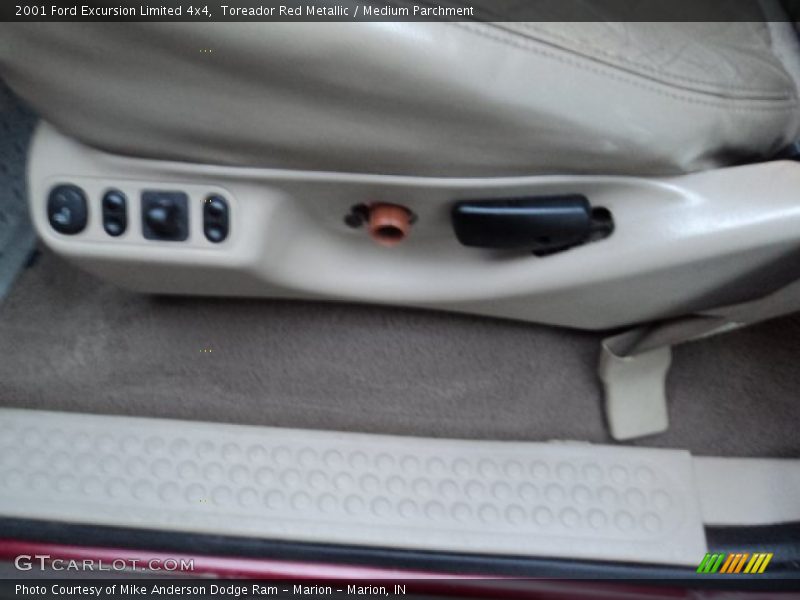 Toreador Red Metallic / Medium Parchment 2001 Ford Excursion Limited 4x4