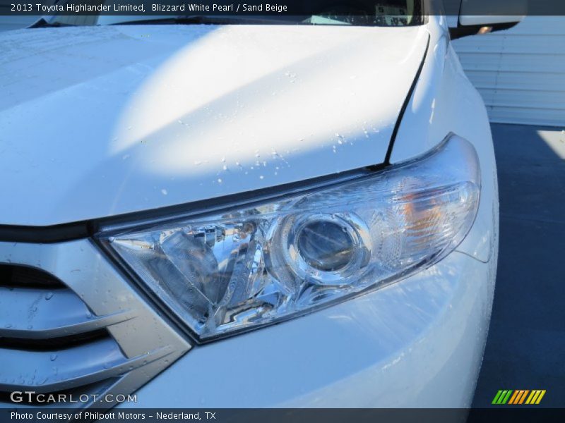 Blizzard White Pearl / Sand Beige 2013 Toyota Highlander Limited