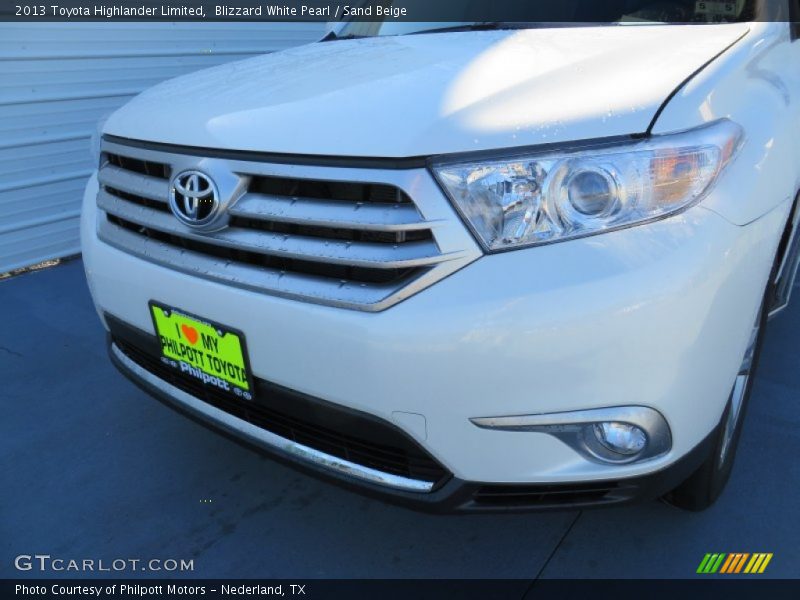 Blizzard White Pearl / Sand Beige 2013 Toyota Highlander Limited