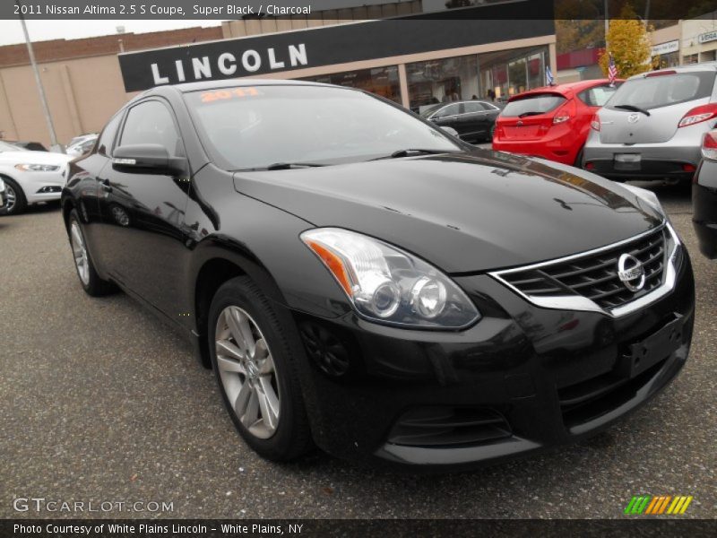 Super Black / Charcoal 2011 Nissan Altima 2.5 S Coupe