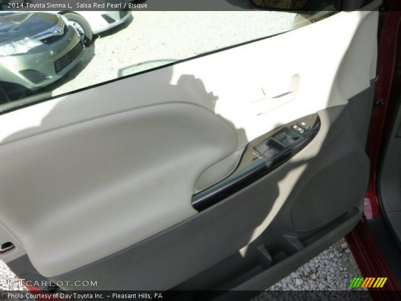 Salsa Red Pearl / Bisque 2014 Toyota Sienna L