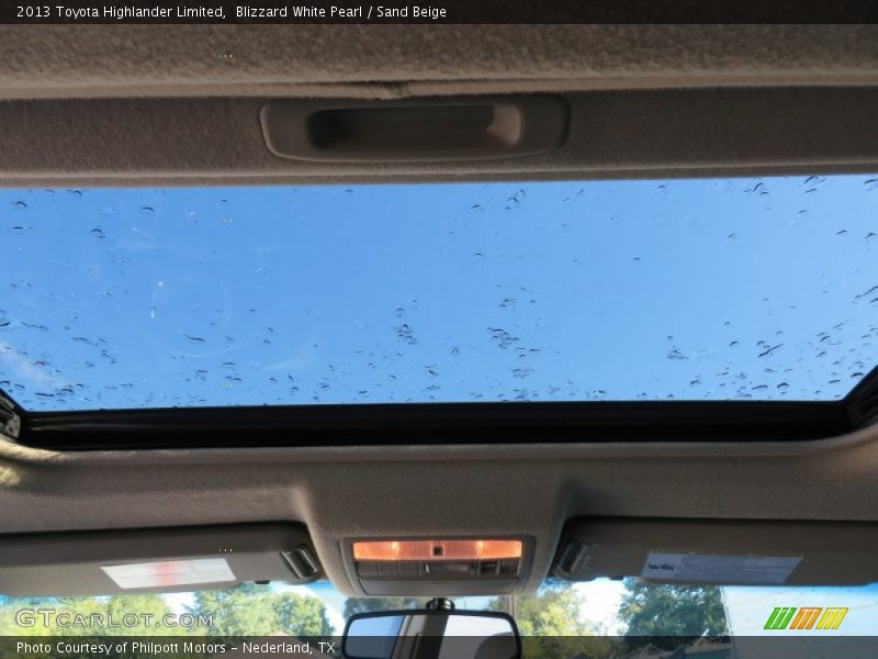 Blizzard White Pearl / Sand Beige 2013 Toyota Highlander Limited