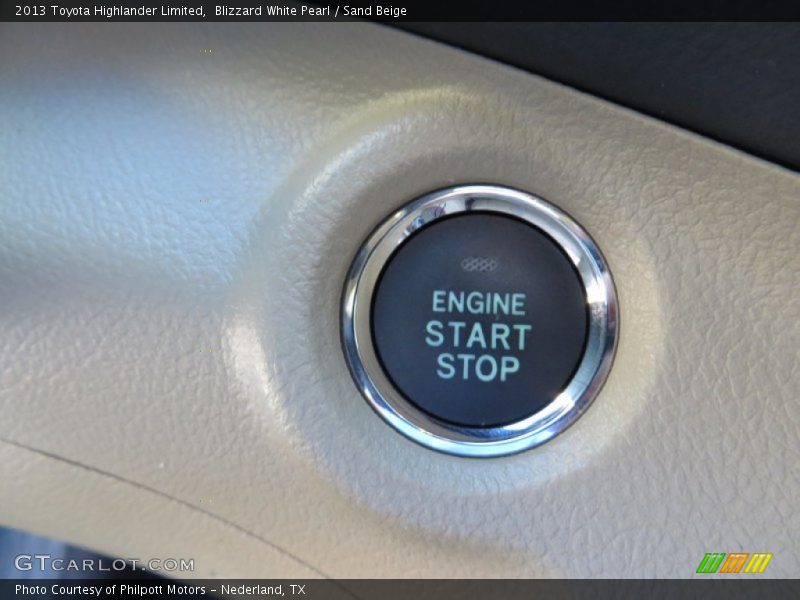 Blizzard White Pearl / Sand Beige 2013 Toyota Highlander Limited