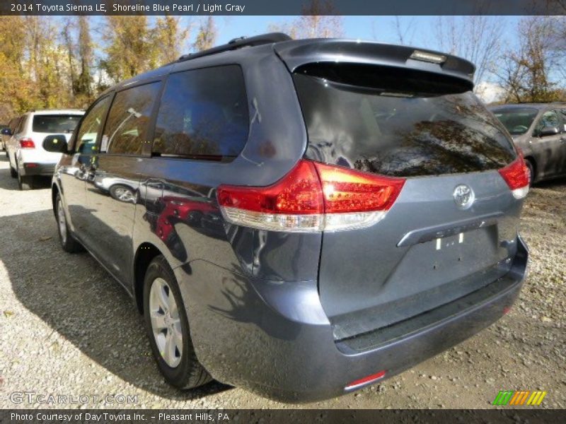 Shoreline Blue Pearl / Light Gray 2014 Toyota Sienna LE