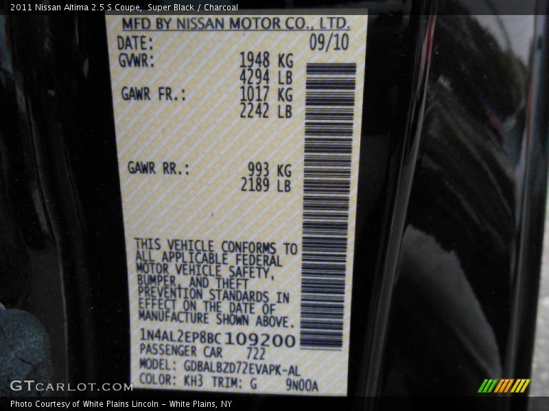 Super Black / Charcoal 2011 Nissan Altima 2.5 S Coupe