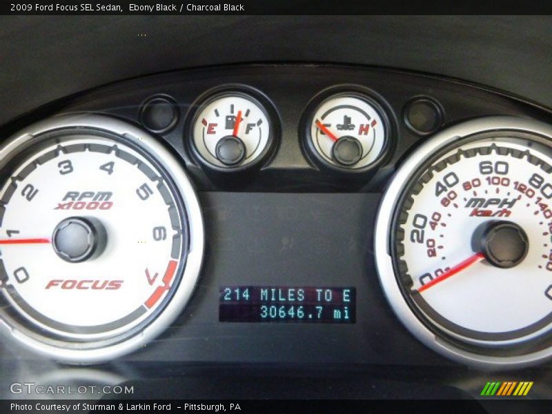 Ebony Black / Charcoal Black 2009 Ford Focus SEL Sedan