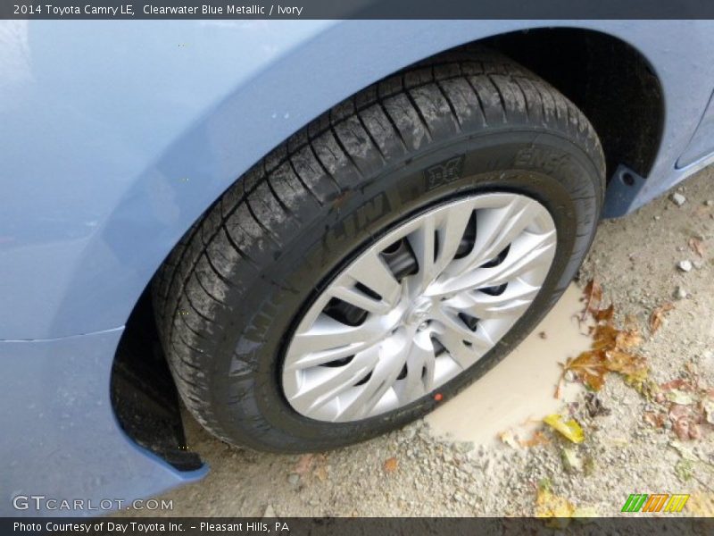 Clearwater Blue Metallic / Ivory 2014 Toyota Camry LE