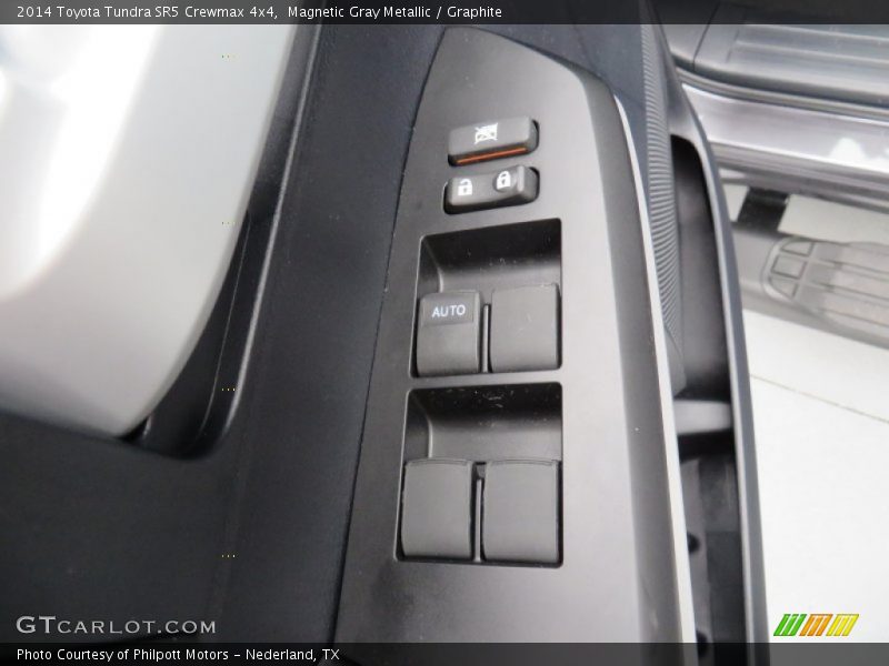 Magnetic Gray Metallic / Graphite 2014 Toyota Tundra SR5 Crewmax 4x4