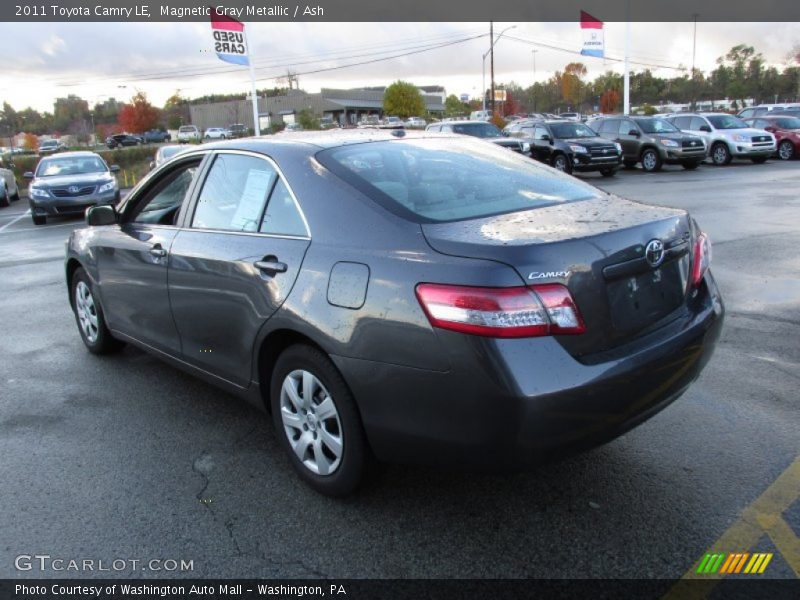 Magnetic Gray Metallic / Ash 2011 Toyota Camry LE