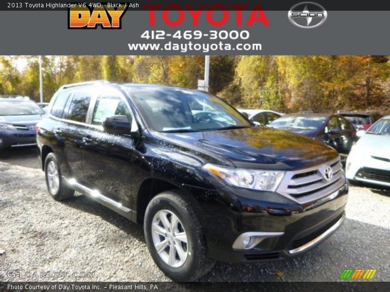 Black / Ash 2013 Toyota Highlander V6 4WD