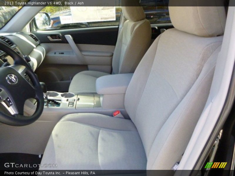 Black / Ash 2013 Toyota Highlander V6 4WD
